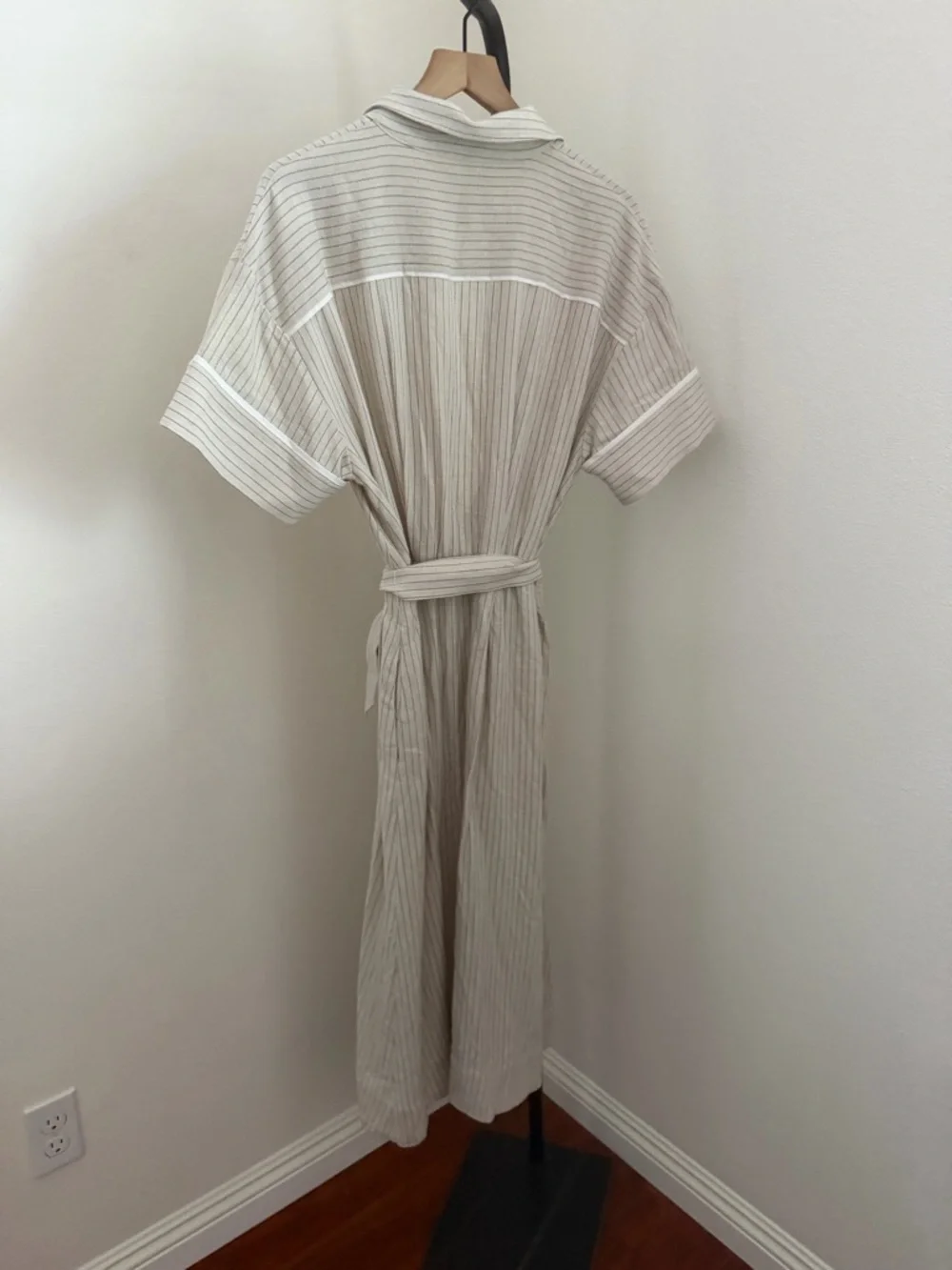Tuckernuck Cream & Black Pinstripe Button-Front Shirt Dress Kate - Picture 7 of 8